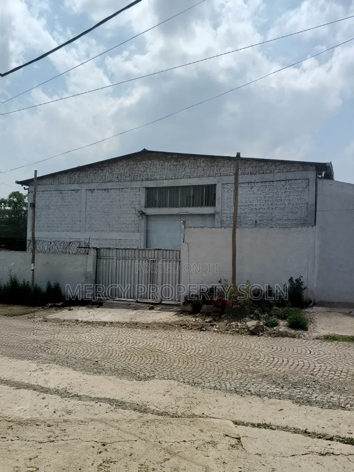 Warehouse for Sale in Lafto Addis Ababa Near Asphalt Road