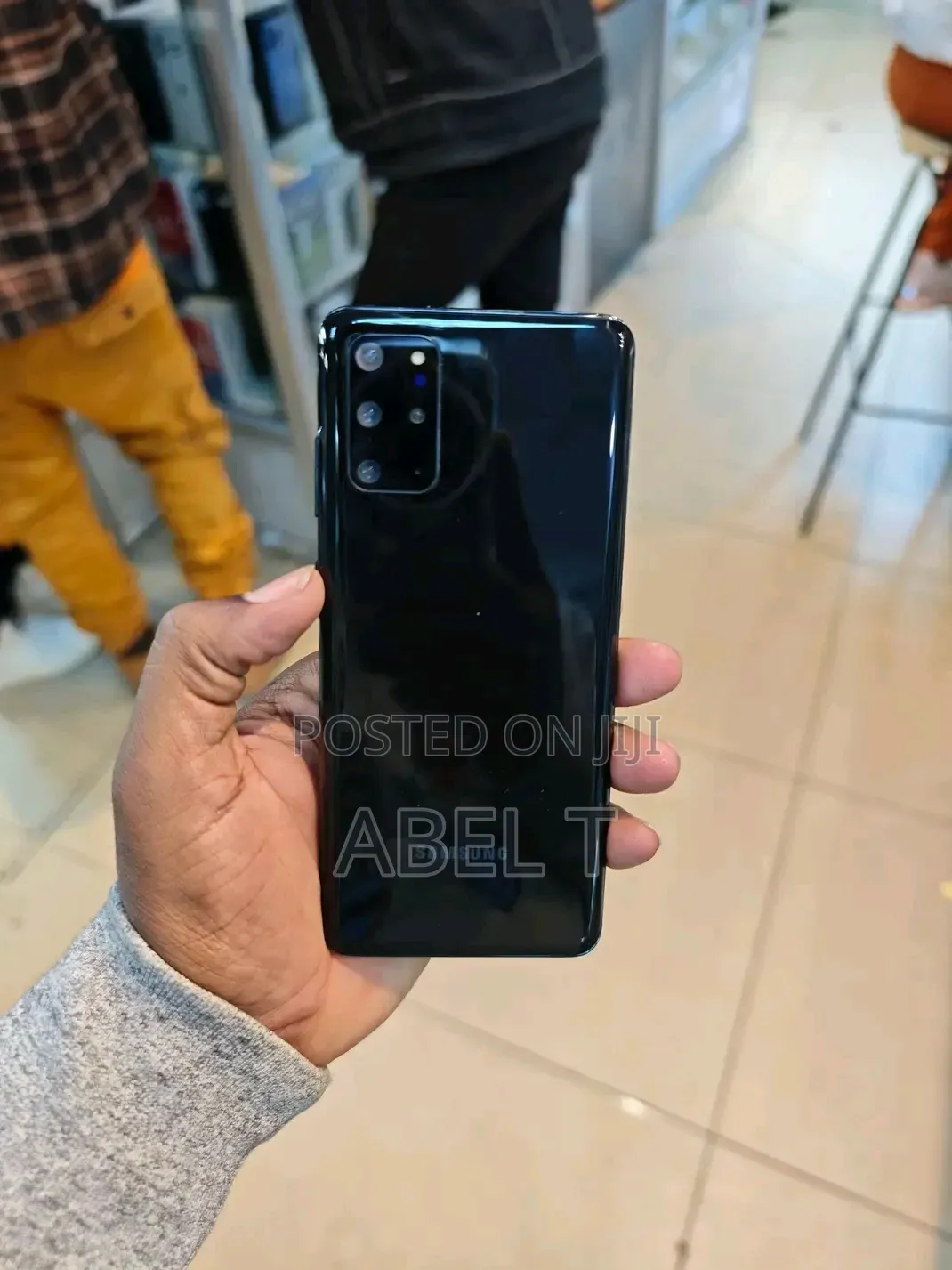 New Samsung Galaxy S20+ 5G 256 GB Black
