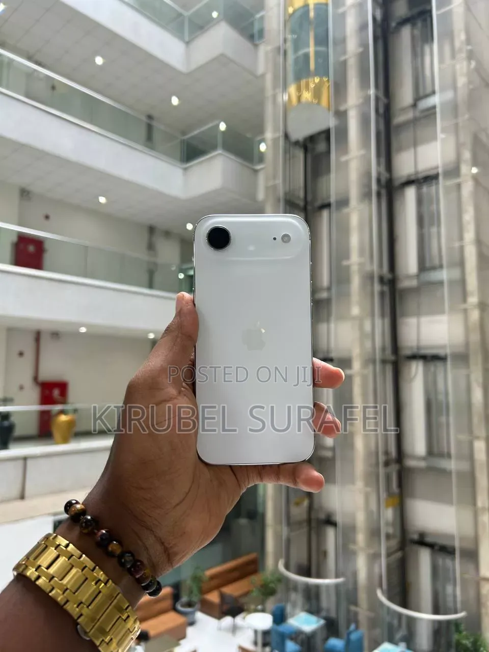 New Apple iPhone Air 256 GB Yellow