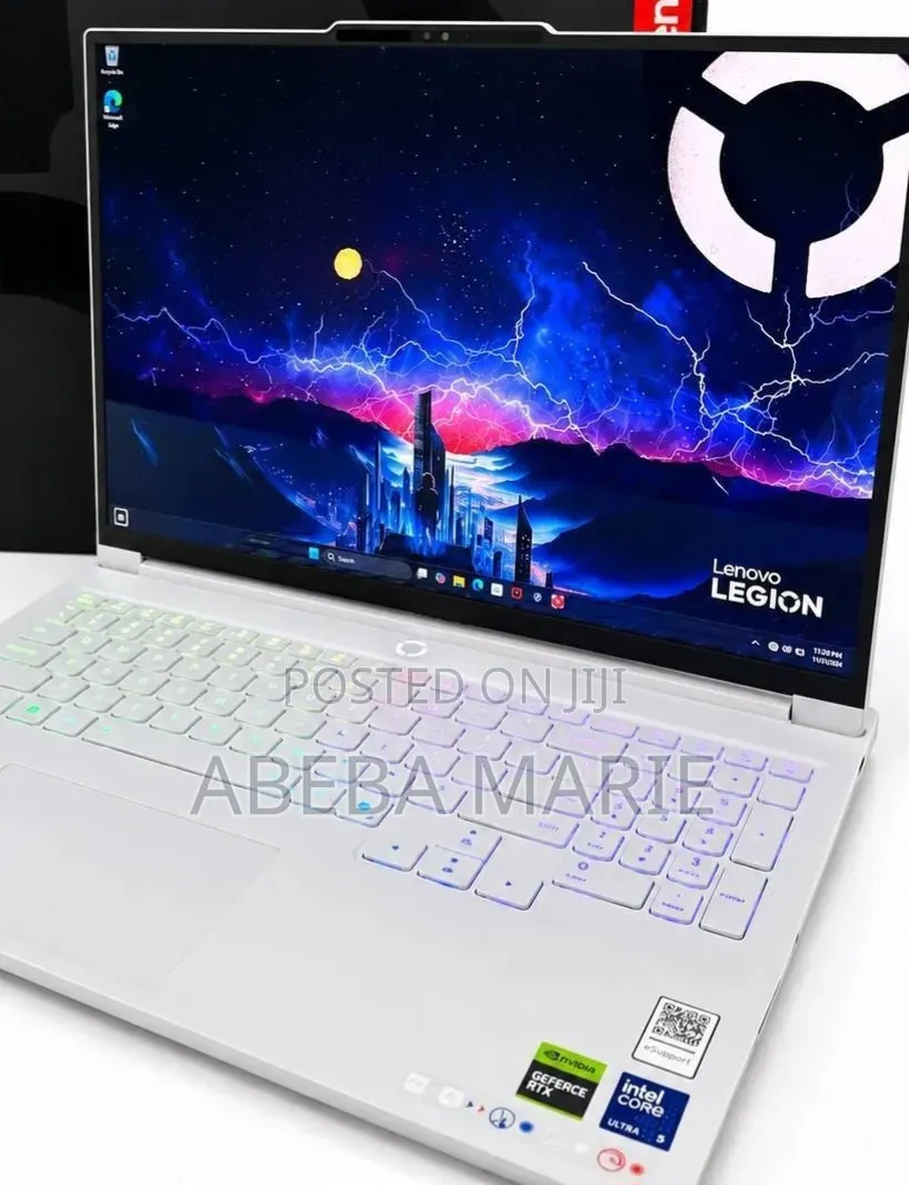 New Laptop Lenovo Legion Pro 7 32GB Intel Core Ultra 9 SSD 1T