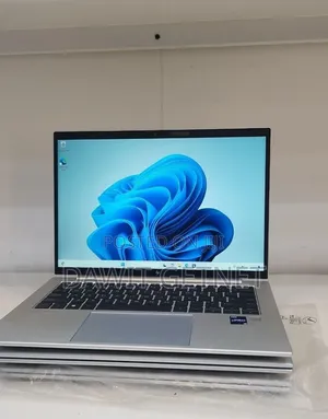 New Laptop HP EliteBook 840 G9 16GB Intel Core i5 SSD 512GB