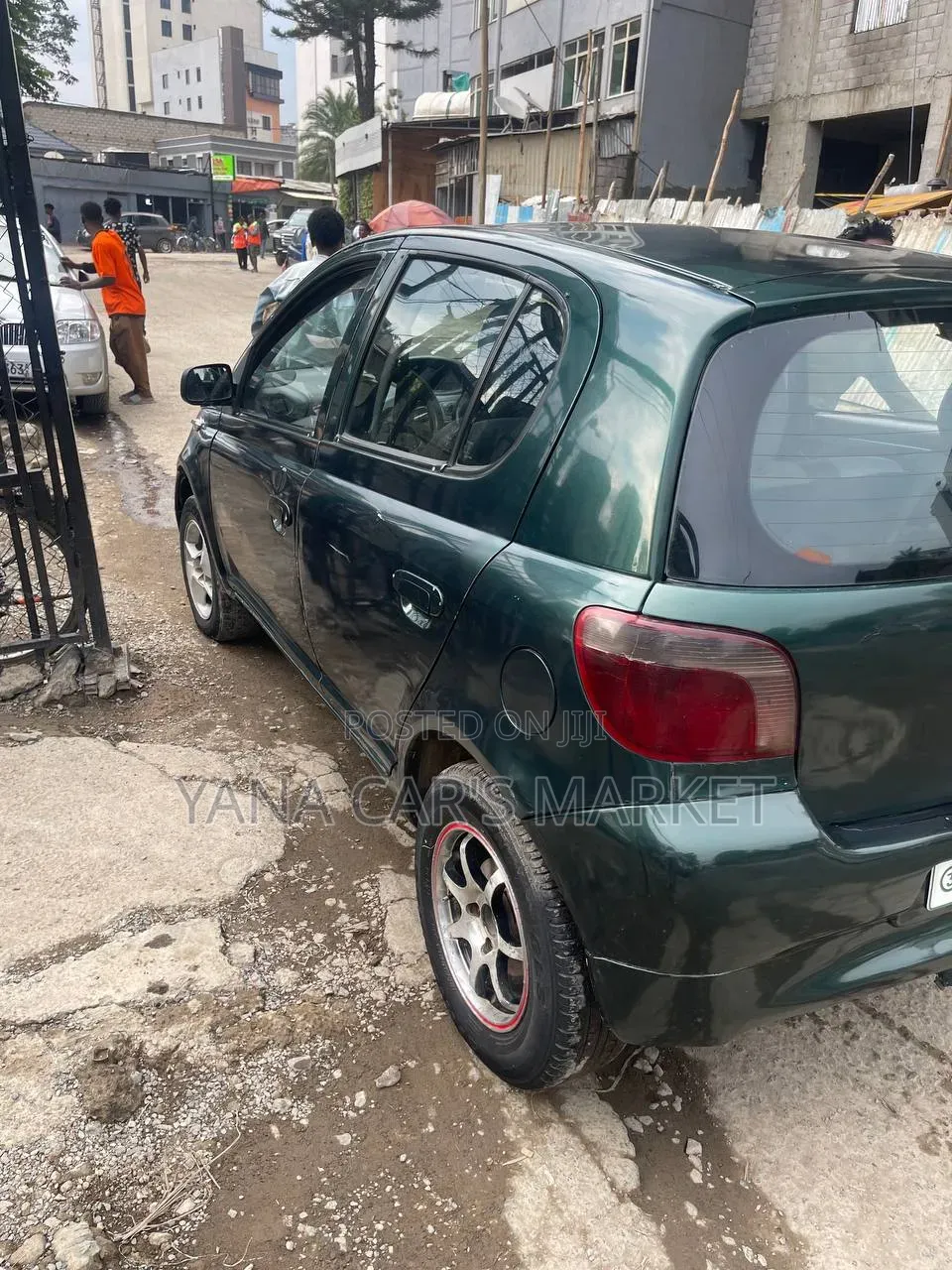 Toyota Yaris 1.5 2000 Green