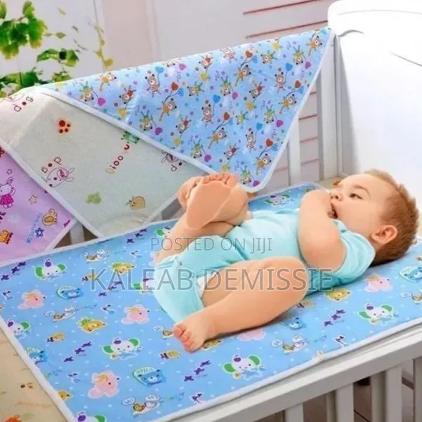 Waterproof Baby Urine Mat Cover(ውሃ የማያስገባ)