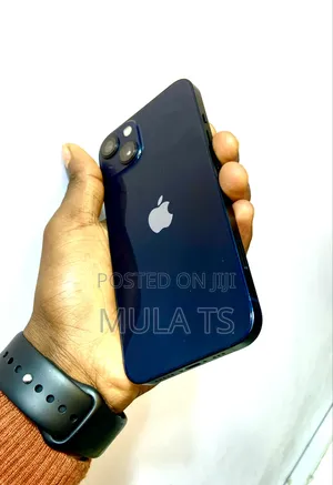 New Apple iPhone 13 128 GB Black