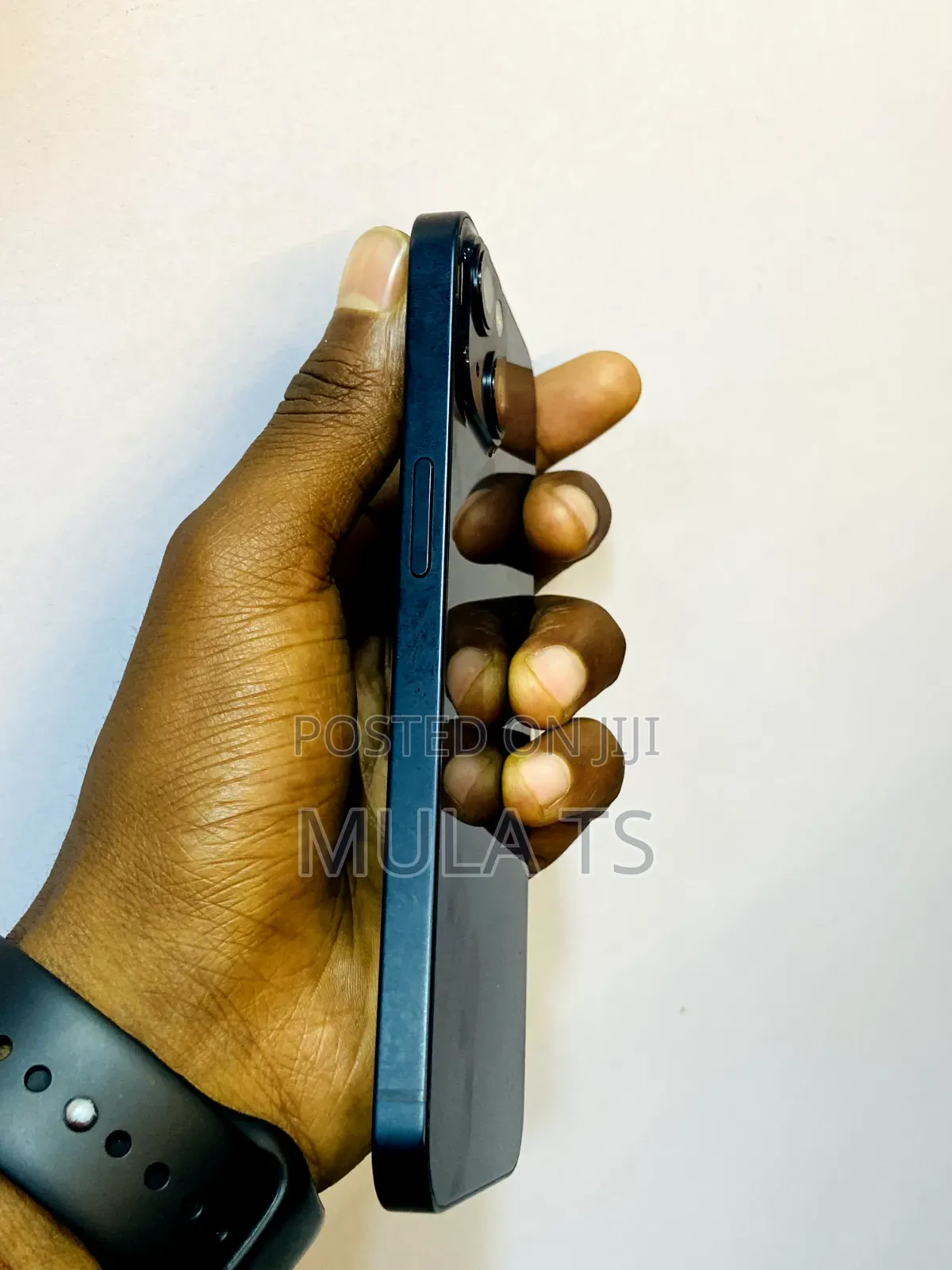 New Apple iPhone 13 128 GB Black