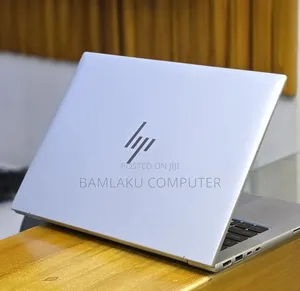 New Laptop HP EliteBook 840 G10 16GB Intel Core i7 SSD 512GB