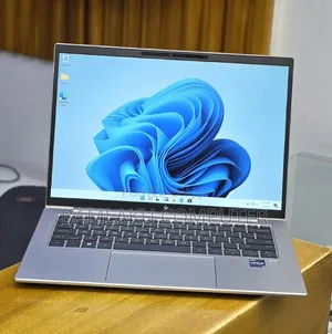 New Laptop HP EliteBook 840 G10 16GB Intel Core i7 SSD 512GB