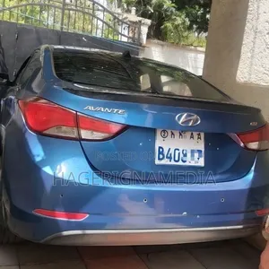 Hyundai Avante 2014 Blue
