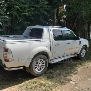 Ford Ranger 2011 White