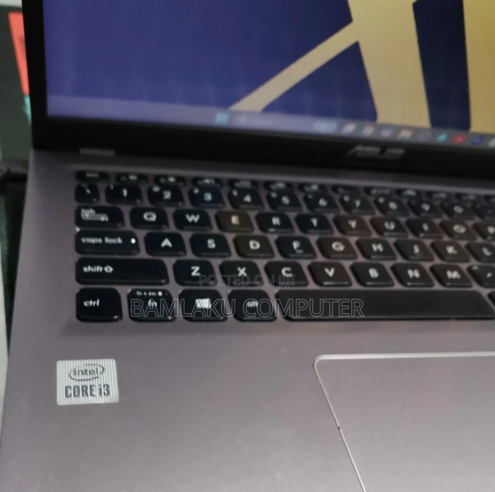 New Laptop Asus VivoBook 15 X505BA 8GB Intel Core i3 SSD 256GB