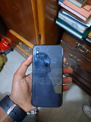 Apple iPhone XS 64 GB Black