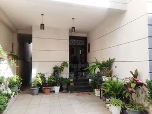 Furnished 10bdrm House in Yeka for sale