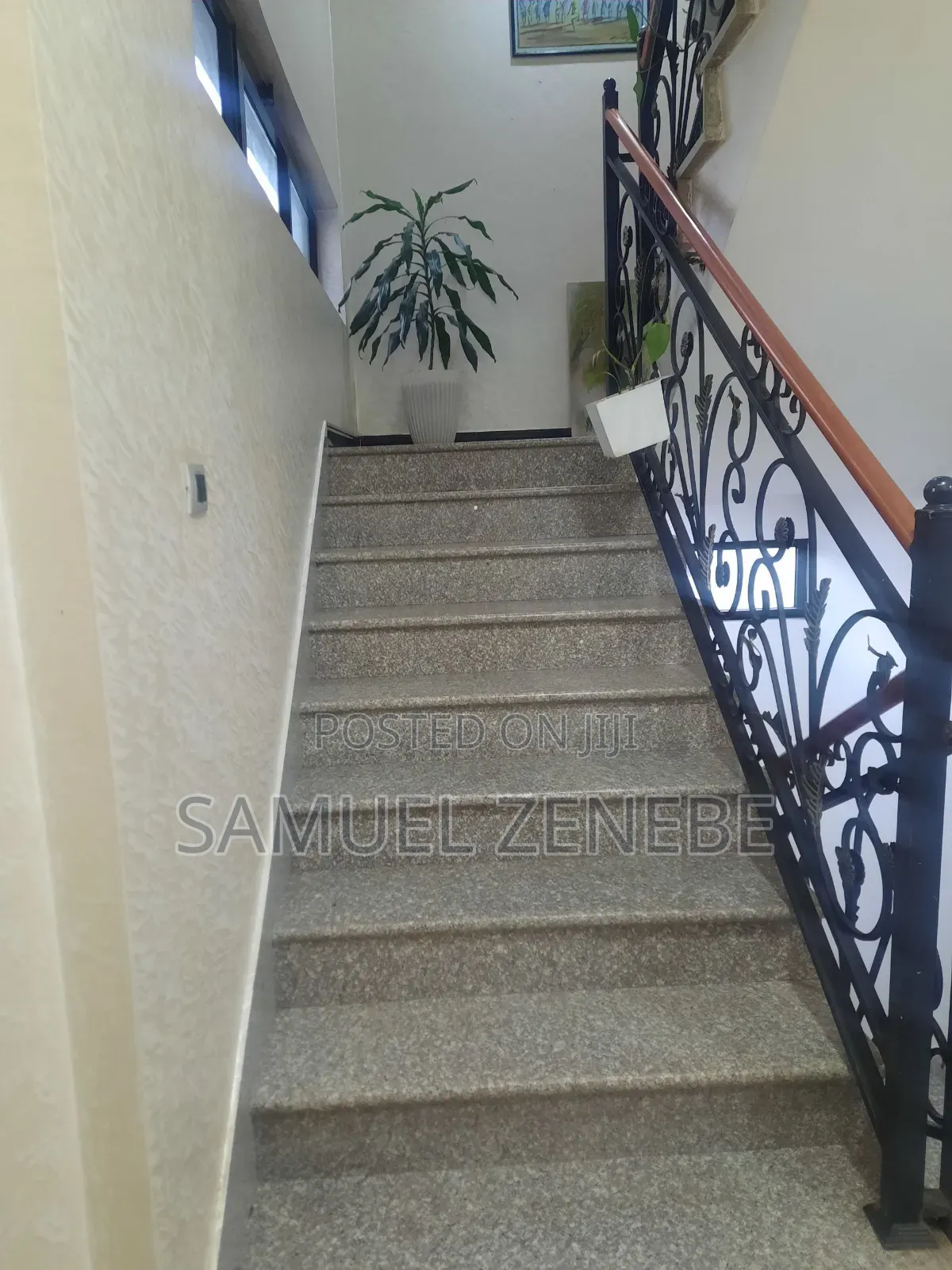 Furnished 10bdrm House in Yeka for sale