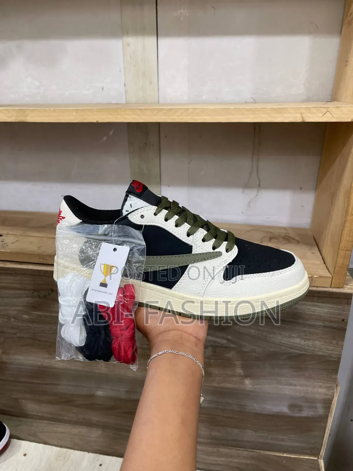 Nike Air Jordan 1 Retro Low Og Sp Travis Scott Olive