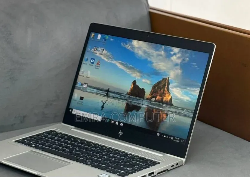 New Laptop HP 8GB Intel Core i5 SSD 512GB