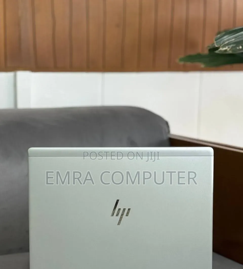 New Laptop HP 8GB Intel Core i5 SSD 512GB