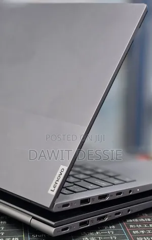 New Laptop Lenovo 16GB Intel Core Ultra 7 SSD 512GB