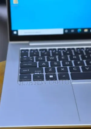 New Laptop HP EliteBook 840 G9 16GB Intel Core i7 SSD 512GB