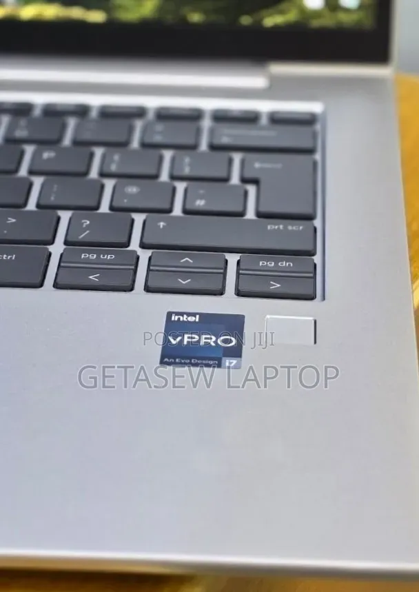 New Laptop HP EliteBook 840 G9 16GB Intel Core i7 SSD 512GB