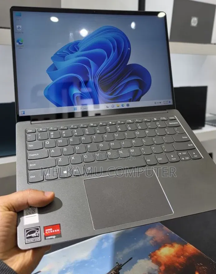 New Laptop Lenovo ThinkPad Edge 14 16GB AMD Ryzen 7 SSD 512GB