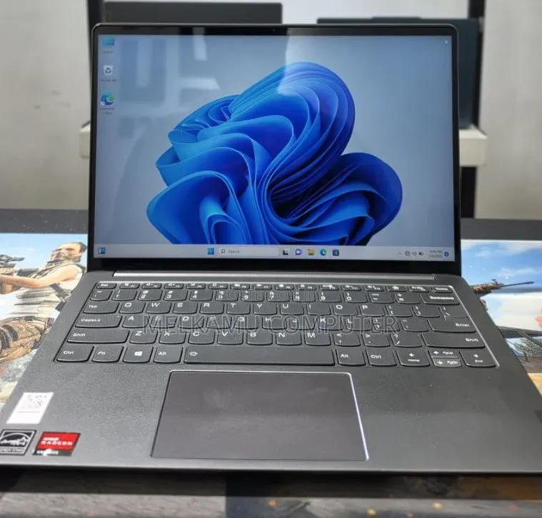 New Laptop Lenovo ThinkPad Edge 14 16GB AMD Ryzen 7 SSD 512GB
