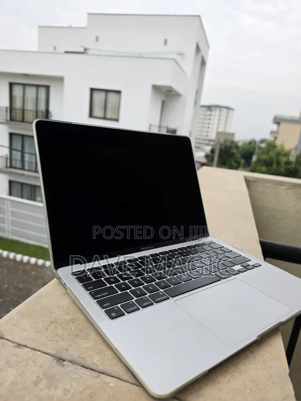 New Laptop Apple MacBook Air 2020 M1 8GB Apple M1 SSD 500GB