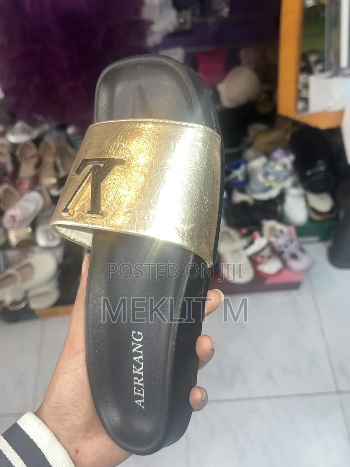Woman Shoe