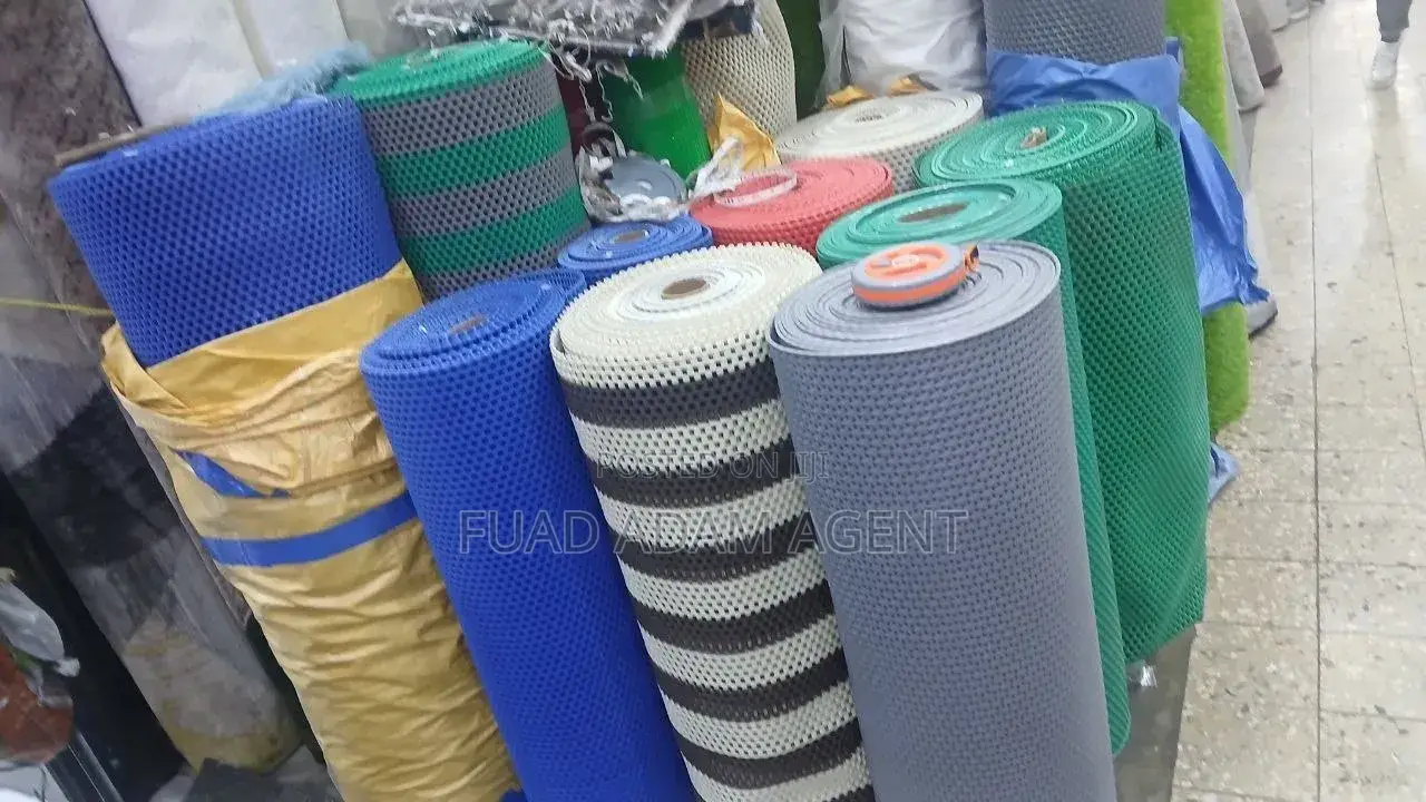 Anti-Slip Self-Draining Floor Mat ፀረ-መንሸራተት ውሃ የሚያስወግድ የወለል ምንጣፍ