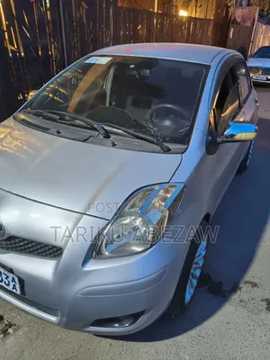 Toyota Yaris 2009 Silver