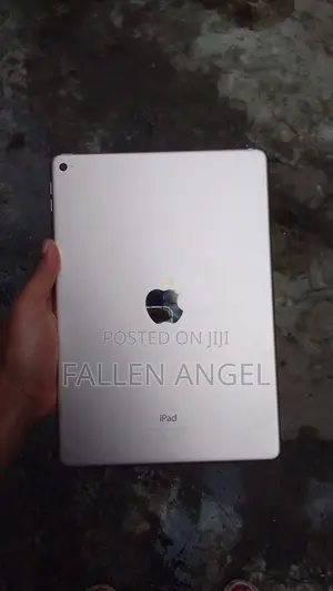 Apple iPad Air 64 GB