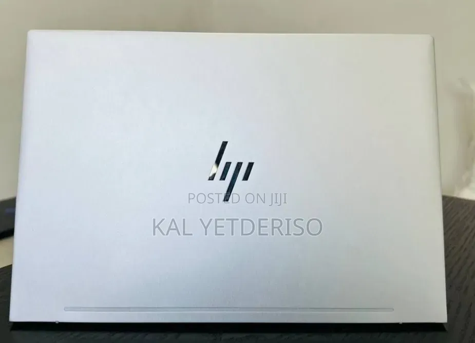 New Laptop HP Envy x360 16GB Intel Core i5 SSD 512GB