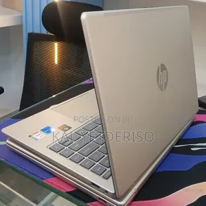 New Laptop HP Stream Notebook 16GB Intel Core i7 SSD 500GB