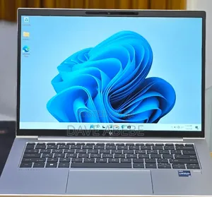 New Laptop HP EliteBook 840 10 16GB Intel Core i7 SSD 512GB