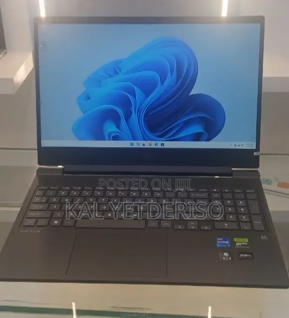 New Laptop HP Victus 16 16GB Intel Core i7 SSD 1T