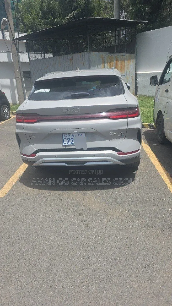 BYD Song Plus 2024 Beige