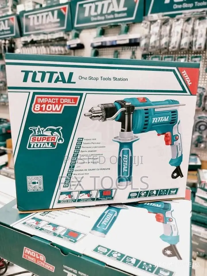 Total 810w Impact Drill