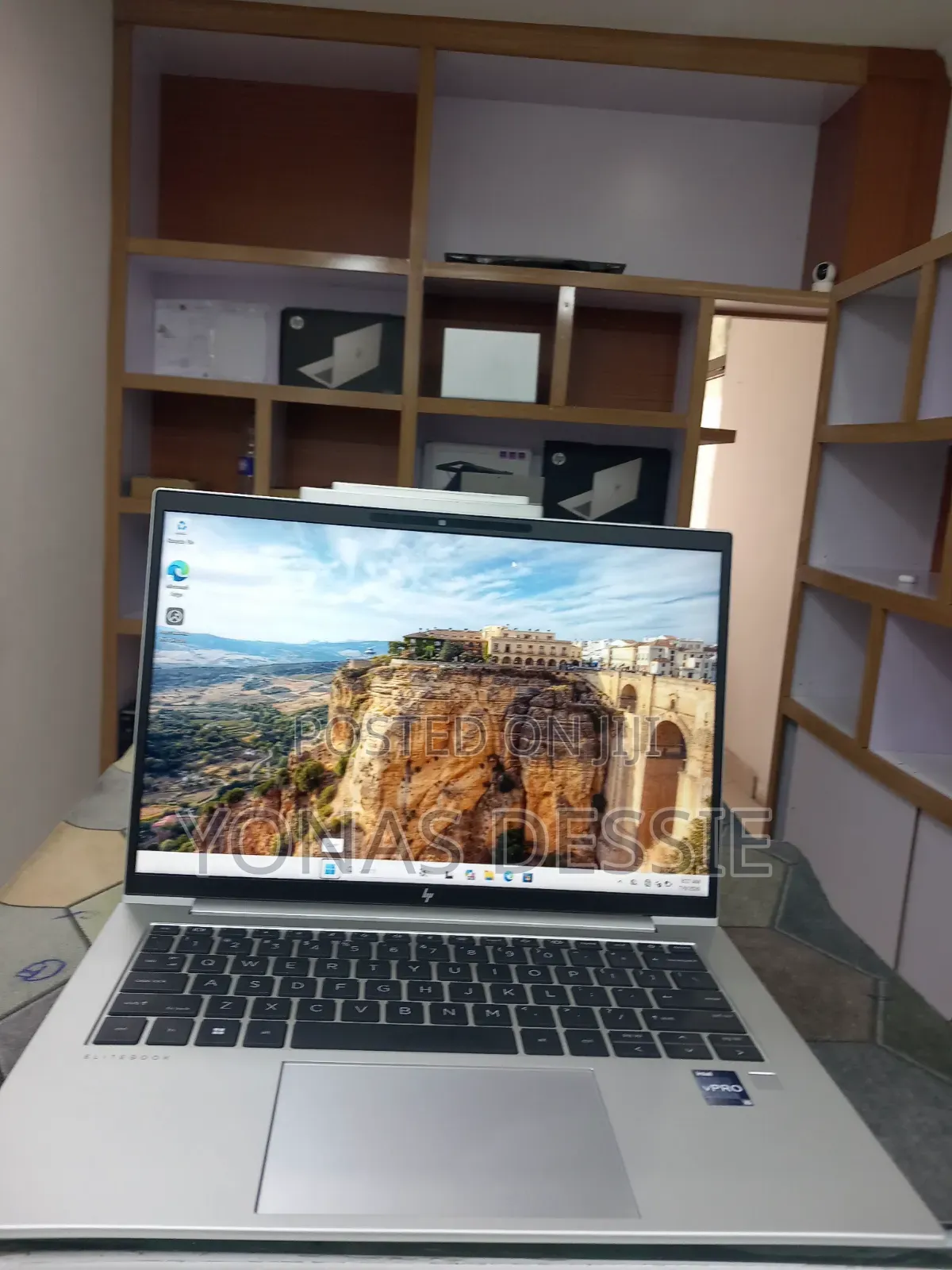 New Laptop HP EliteBook 840 G9 16GB Intel Core i5 SSD 512GB