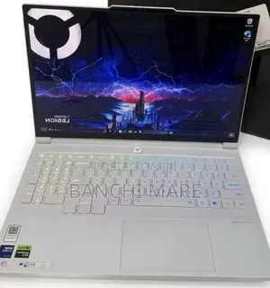 New Laptop Lenovo Legion Pro 7 32GB Intel Core Ultra 9 SSD 1T
