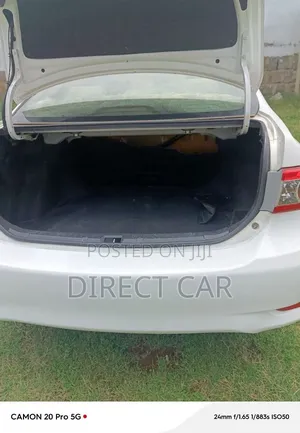 Toyota Corolla 2012 White