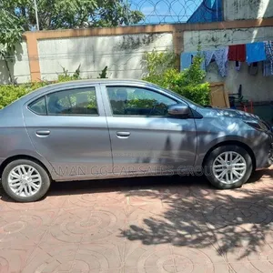 Mitsubishi Attrage 2022 Gray
