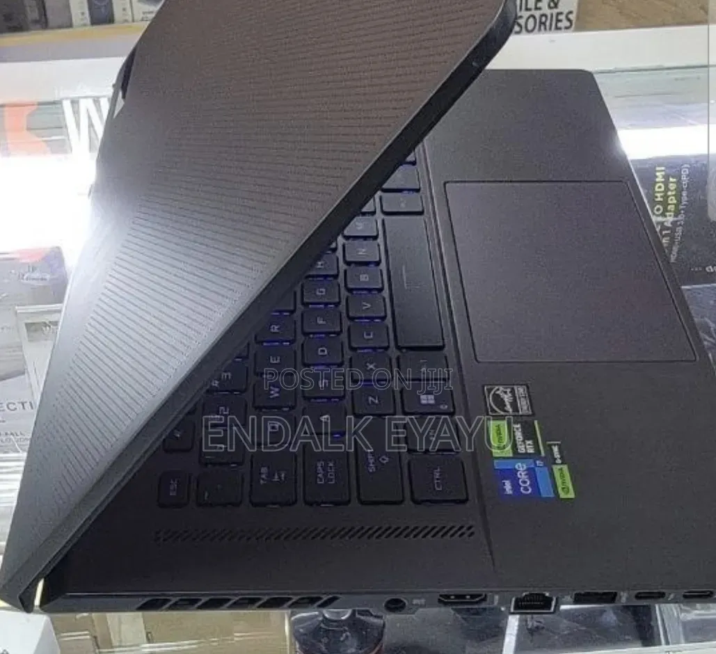 New Laptop Asus ROG Zephyrus G16 16GB Intel Core i7 SSD 512GB