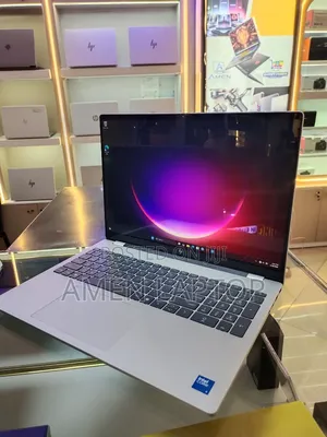 New Laptop HP OmniBook 7 14" 16GB Intel Core i9 SSD 1T
