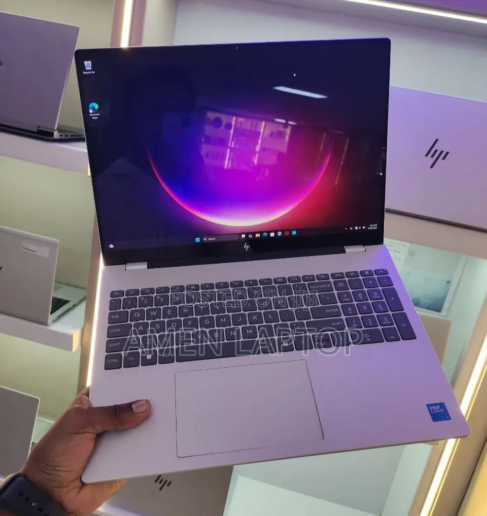 New Laptop HP OmniBook 7 14" 16GB Intel Core i9 SSD 1T