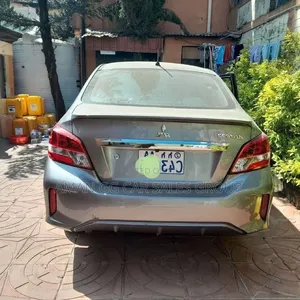 Mitsubishi Attrage 2022 Gray
