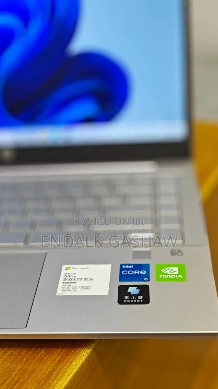 New Laptop HP Pavilion 14 16GB Intel Core i5 SSD 512GB