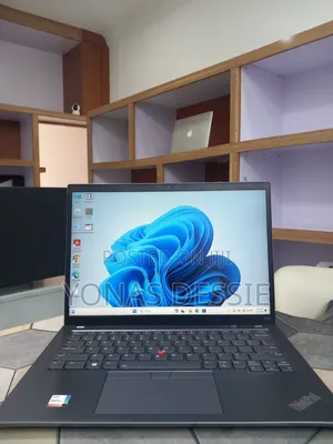New Laptop Lenovo ThinkPad T14s G4 16GB Intel Core i7 SSD 512GB