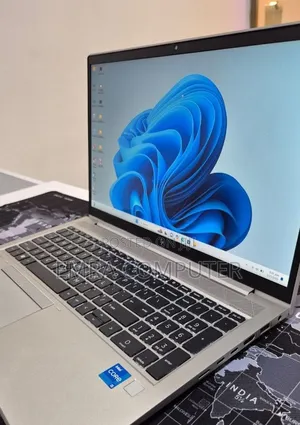 New Laptop HP EliteBook 850 G8 8GB Intel Core i5 SSD 256GB