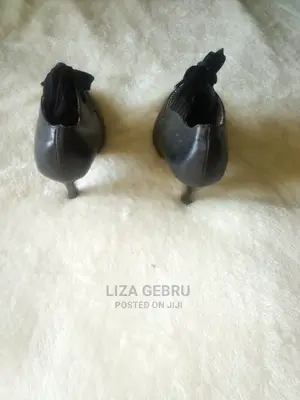 Photo - Slightly Used Like New Shoes. Size 35