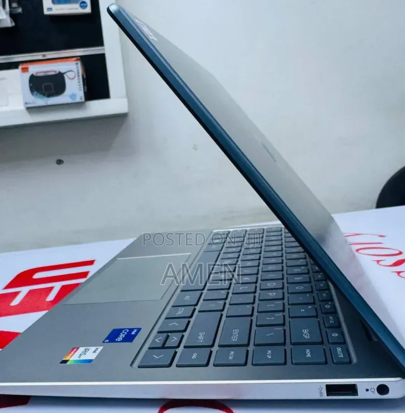 New Laptop HP Stream Notebook 16GB Intel Core i5 SSD 512GB