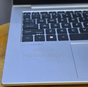 New Laptop HP EliteBook 840 G9 16GB Intel Core i7 SSD 512GB